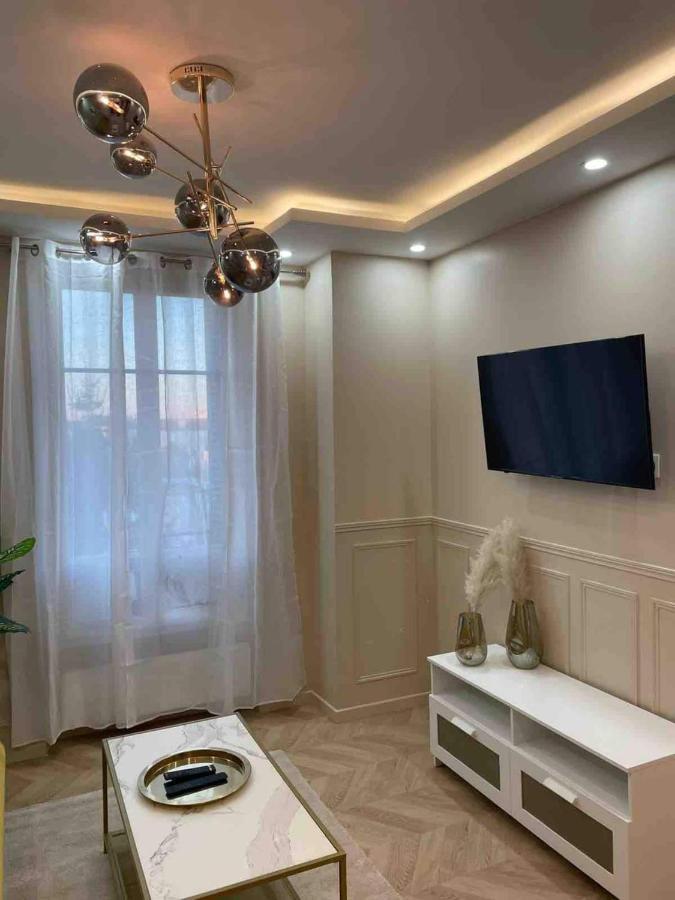 L'Etoile Imani -Amazing Apartment Near Orly Airport ヴィルヌーヴ・サン・ジョルジュ エクステリア 写真
